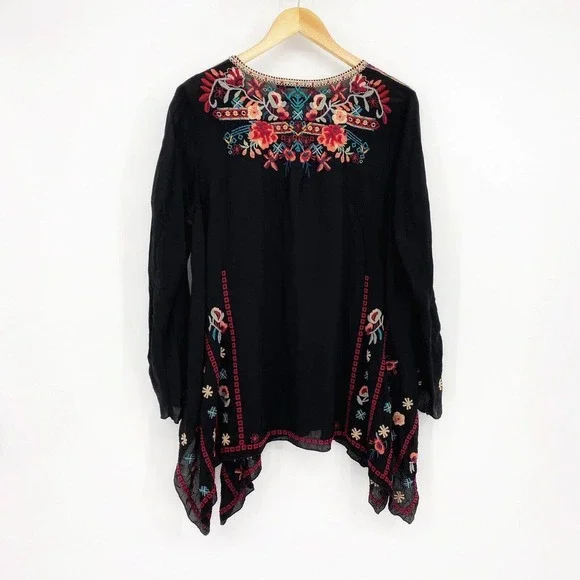 Johnny Was Dulci Tunic Black Size Medium Floral Embroidered Red Long Sleeve - Picture 5 of 5